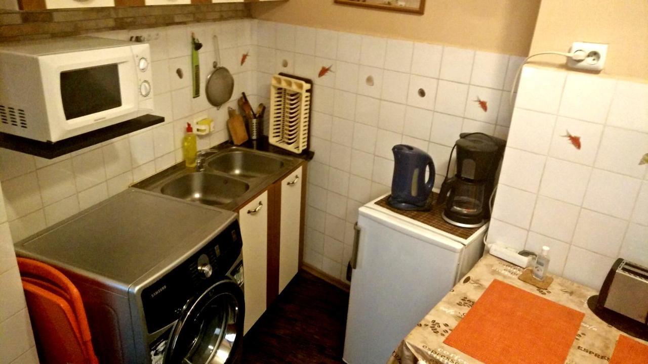 Rompromo Plus Accommodation Boekarest Buitenkant foto