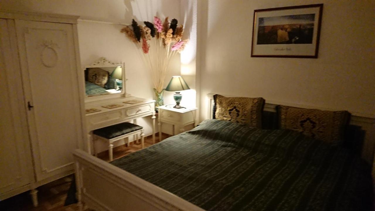 Rompromo Plus Accommodation Boekarest Buitenkant foto