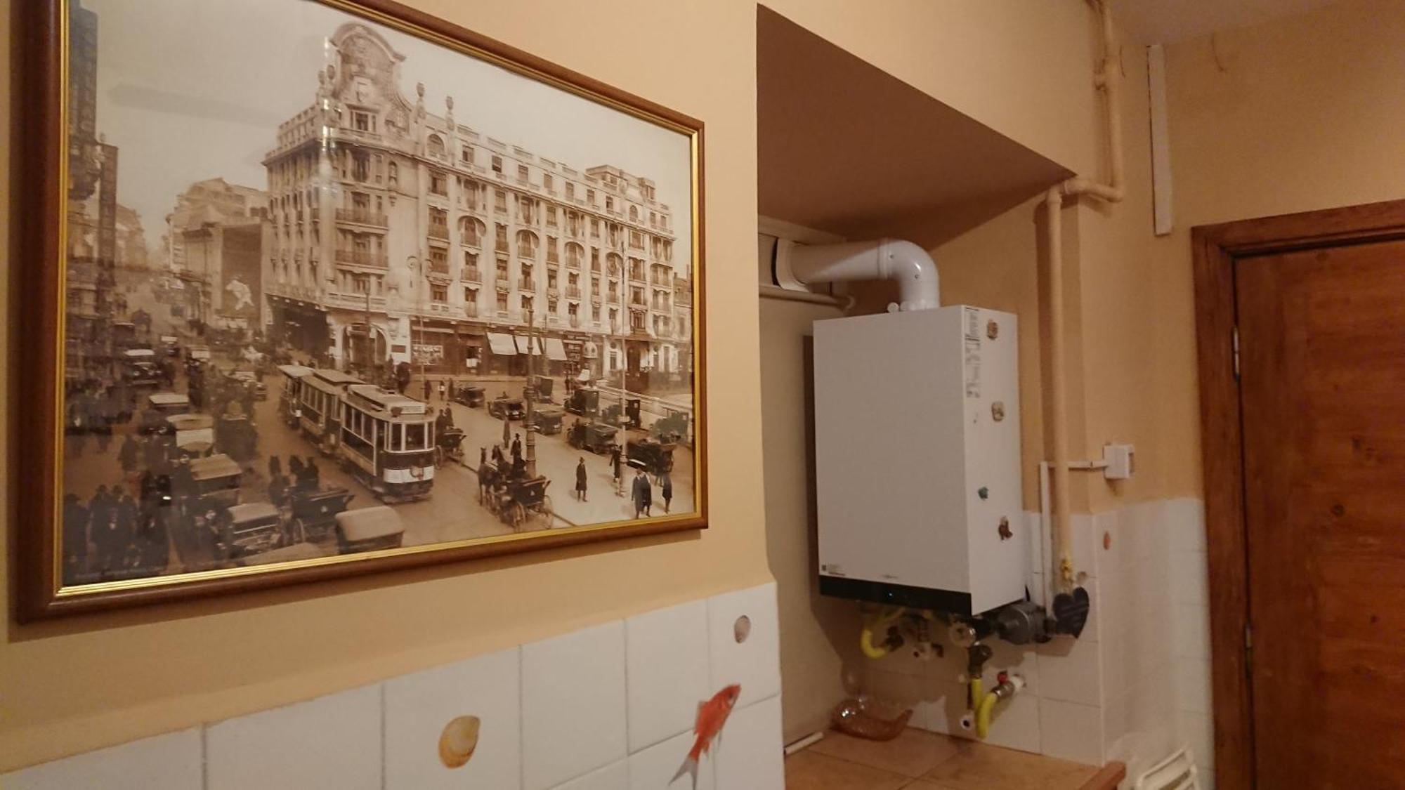 Rompromo Plus Accommodation Boekarest Buitenkant foto