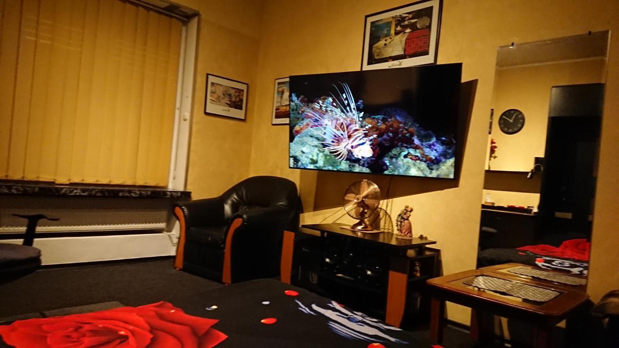 Rompromo Plus Accommodation Boekarest Buitenkant foto