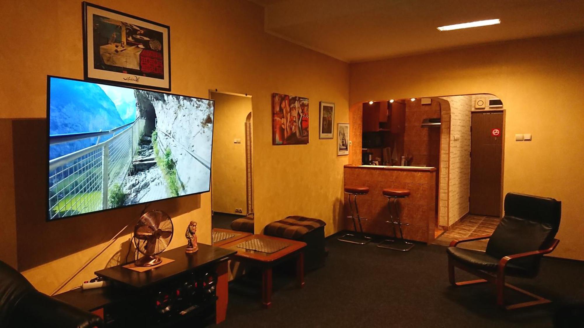 Rompromo Plus Accommodation Boekarest Buitenkant foto