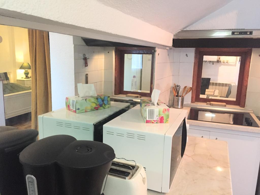 Rompromo Plus Accommodation Boekarest Buitenkant foto